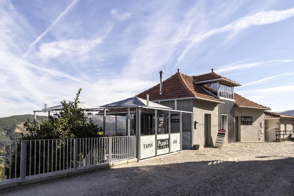 Bed and Breakfast Plano5 - Robust Design Lagares da Beira Экстерьер фото