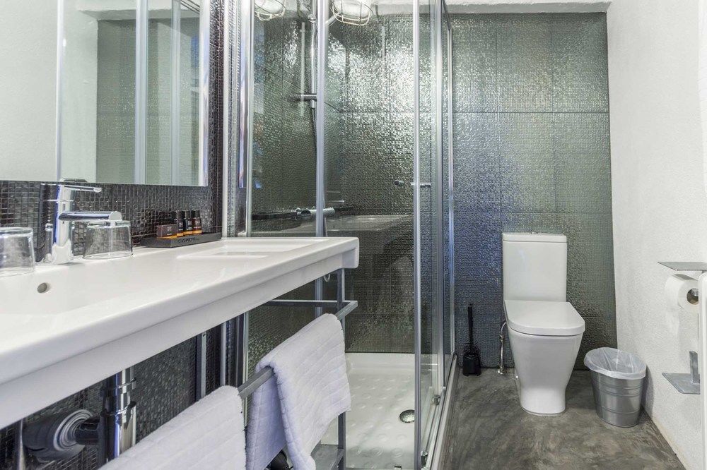 Bed and Breakfast Plano5 - Robust Design Lagares da Beira Экстерьер фото